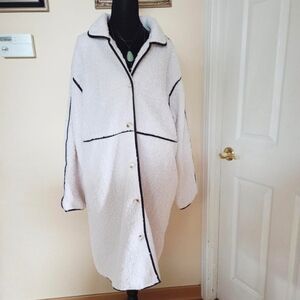Ivory Faux Sherpa Jacket with Black Faux Leather Trim Contemporary Boho Size M